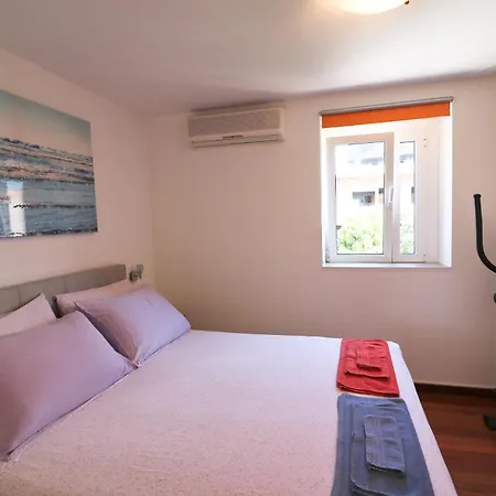 דירה And Tudor ספליט